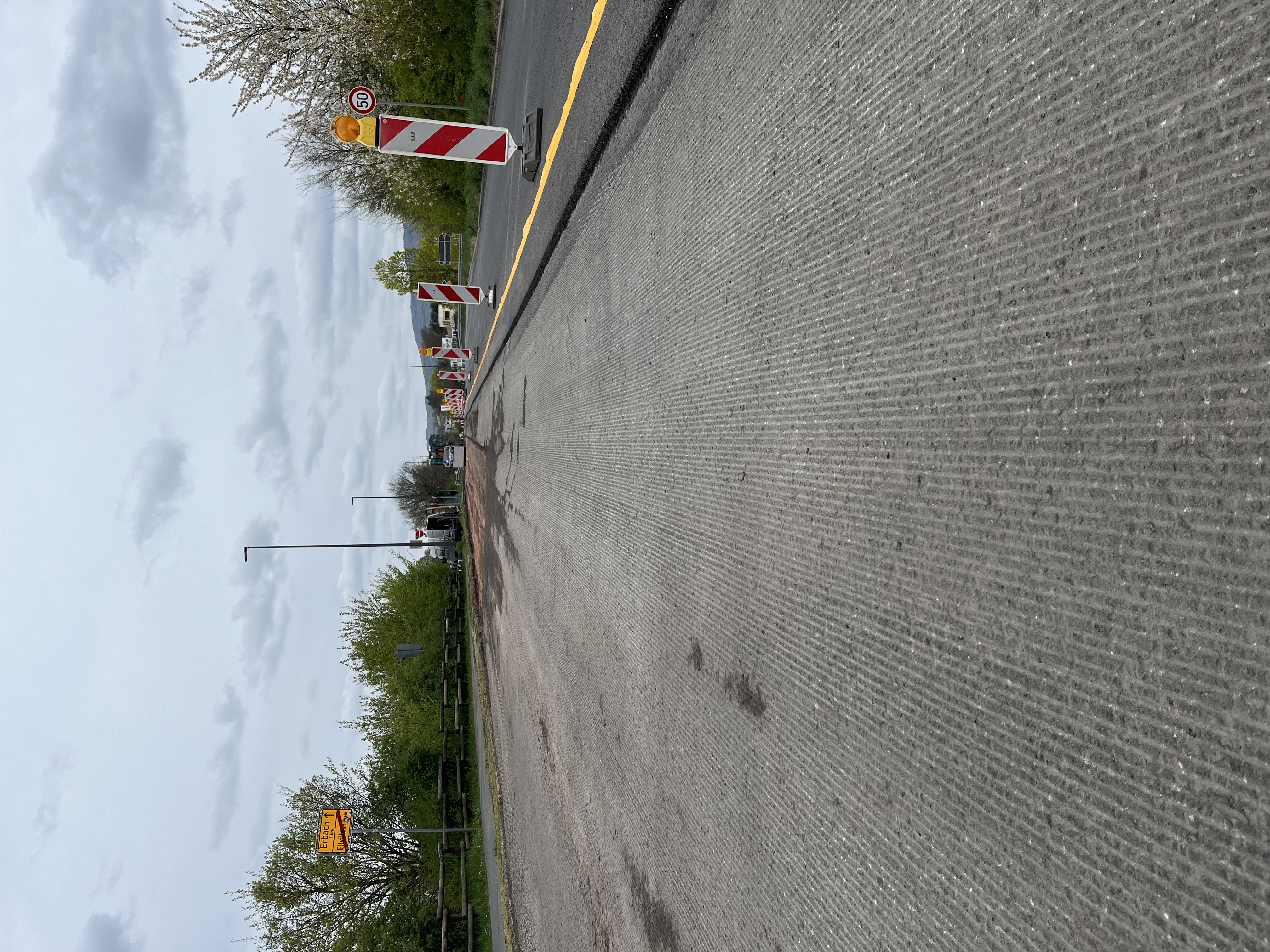 Asphaltfräsen Wiesbaden mehrlagig Tiefenfräsung W100 FI Asphatec